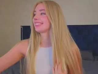 Chloe-lov's Live Sex Cam Show