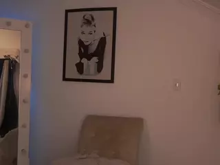 Lady Di's Live Sex Cam Show