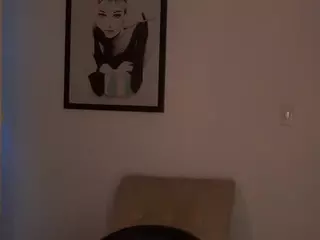 Lady Di's Live Sex Cam Show