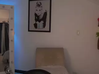 Lady Di's Live Sex Cam Show