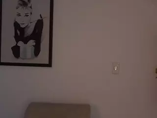 Lady Di's Live Sex Cam Show