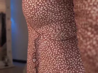 Lady Di's Live Sex Cam Show