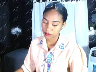 Hillary-queen's Live Sex Cam Show
