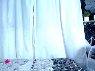 Hillary-queen's Live Sex Cam Show