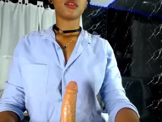 Hillary-queen's Live Sex Cam Show