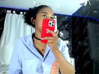 Hillary-queen's Live Sex Cam Show