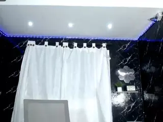 Hillary-queen's Live Sex Cam Show