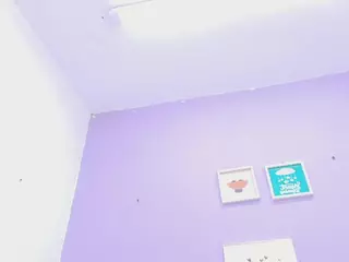 veronica-777's Live Sex Cam Show