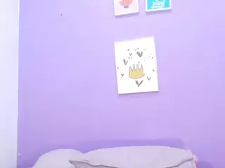 veronica-777's Live Sex Cam Show