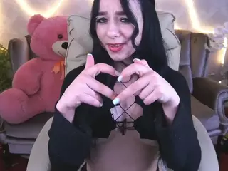 KitnissKiss's Live Sex Cam Show