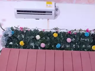 viky-sky's Live Sex Cam Show