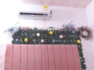 viky-sky's Live Sex Cam Show