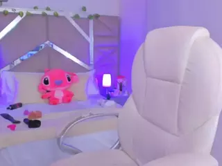 zoe-lennoxx's Live Sex Cam Show