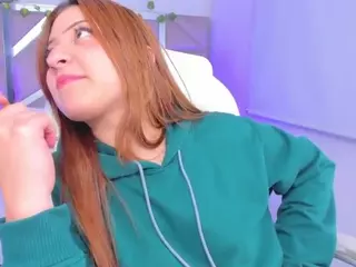 zoe-lennoxx's Live Sex Cam Show