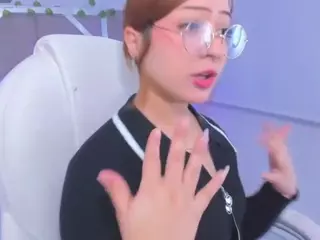 zoe-lennoxx's Live Sex Cam Show