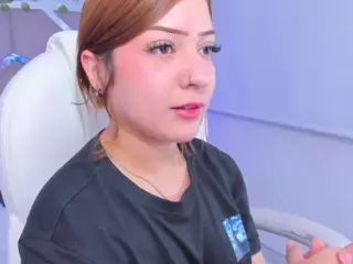 zoe-lennoxx's Live Sex Cam Show