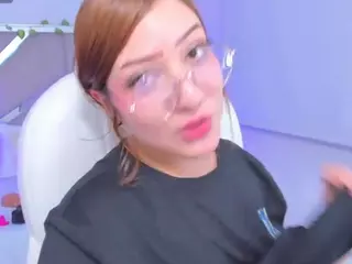 zoe-lennoxx's Live Sex Cam Show