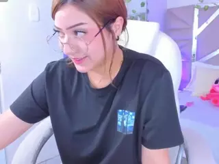 zoe-lennoxx's Live Sex Cam Show