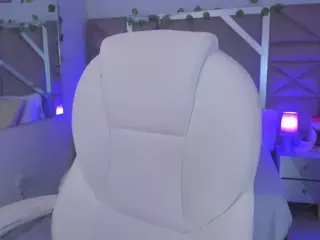 zoe-lennoxx's Live Sex Cam Show