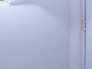 zoe-lennoxx's Live Sex Cam Show