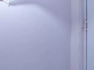 zoe-lennoxx's Live Sex Cam Show