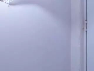 zoe-lennoxx's Live Sex Cam Show