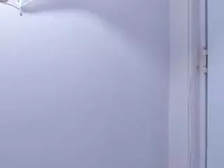 zoe-lennoxx's Live Sex Cam Show