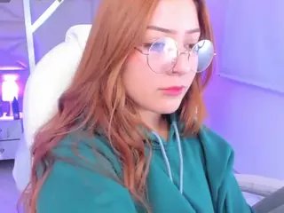 zoe-lennoxx's Live Sex Cam Show
