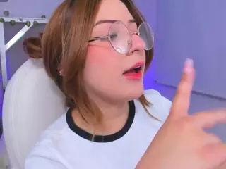 zoe-lennoxx's Live Sex Cam Show