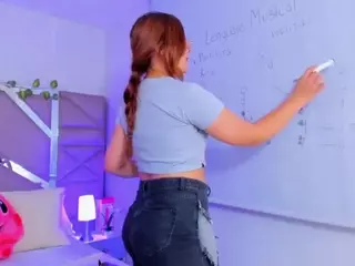 zoe-lennoxx's Live Sex Cam Show
