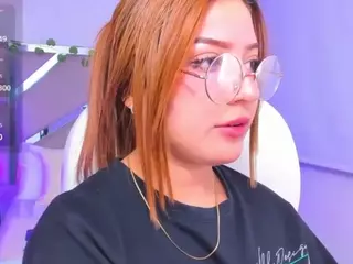 zoe-lennoxx's Live Sex Cam Show