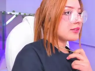 zoe-lennoxx's Live Sex Cam Show