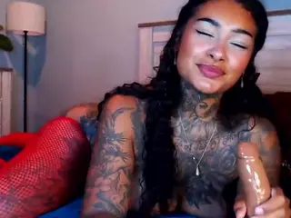 Ava Eve's Live Sex Cam Show