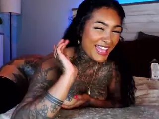 Ava Eve's Live Sex Cam Show