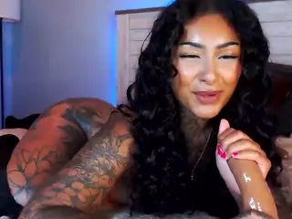 Ava Eve's Live Sex Cam Show