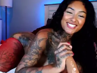 Ava Eve's Live Sex Cam Show