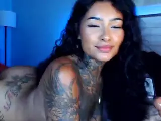 Ava Eve's Live Sex Cam Show