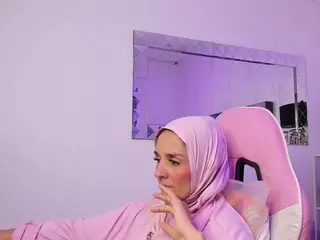 IrisKarim's Live Sex Cam Show