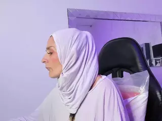 IrisKarim's Live Sex Cam Show