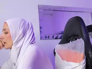 IrisKarim's Live Sex Cam Show