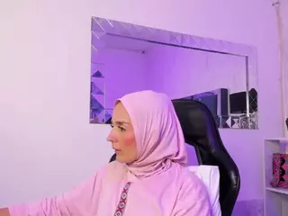 IrisKarim's Live Sex Cam Show
