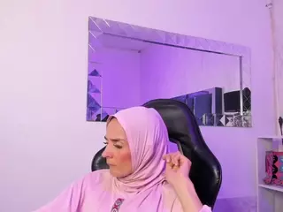 IrisKarim's Live Sex Cam Show