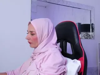 IrisKarim's Live Sex Cam Show
