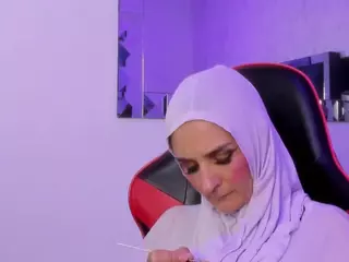 IrisKarim's Live Sex Cam Show