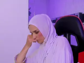 IrisKarim's Live Sex Cam Show