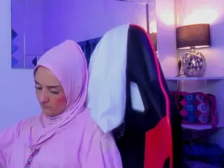 IrisKarim's Live Sex Cam Show