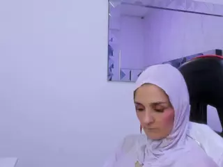 IrisKarim's Live Sex Cam Show