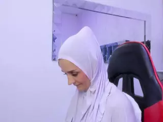 IrisKarim's Live Sex Cam Show