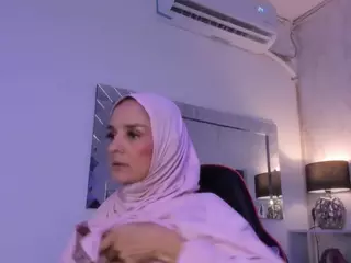 IrisKarim's Live Sex Cam Show