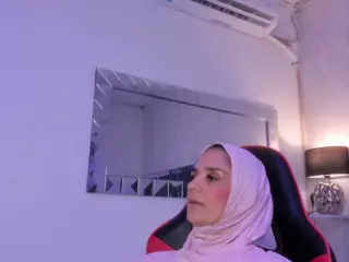 IrisKarim's Live Sex Cam Show